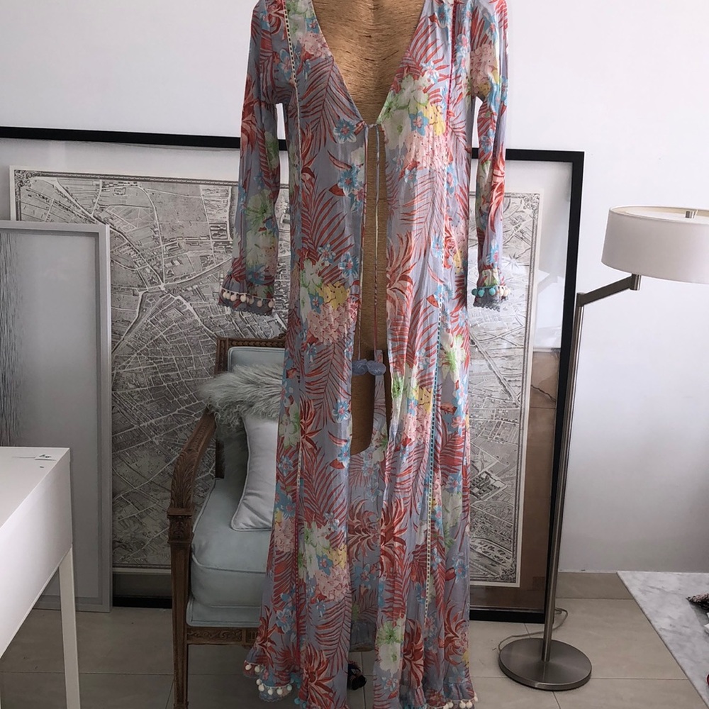 RANEE’S Tropical Cover Up floral